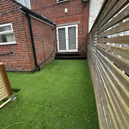 Lovely 5Br Home In Manchester. Close To The City Buitenkant foto