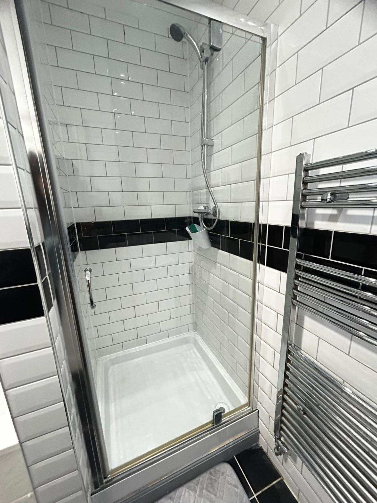 Lovely 5Br Home In Manchester. Close To The City Buitenkant foto